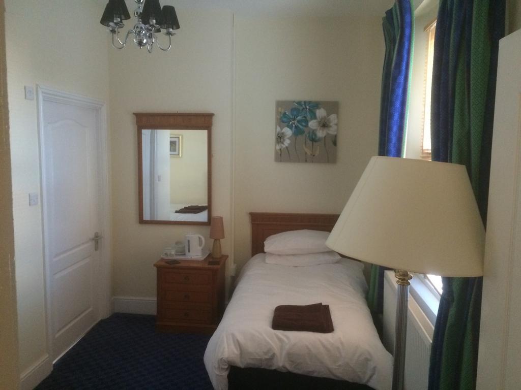 נורת'המפטון The Grafton Rooms חדר תמונה